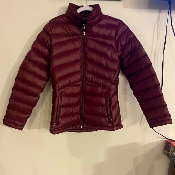 Spyder Jackets & Blazers - NEW Spyder Jacket Maroon Women’s Down Puffer Lightweight Jacket Size Medium